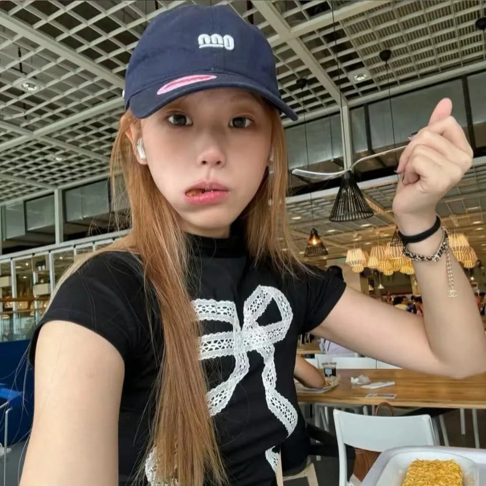 狼女